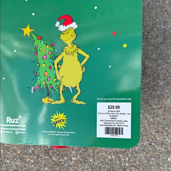Grinch Plush Tree Decoration - NWT - Picture 9 of 12